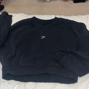 Black gym shark Crewneck Sweater